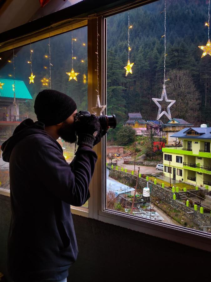 I Love Kasol Hostel & Rooftop Cafe Bagian luar foto